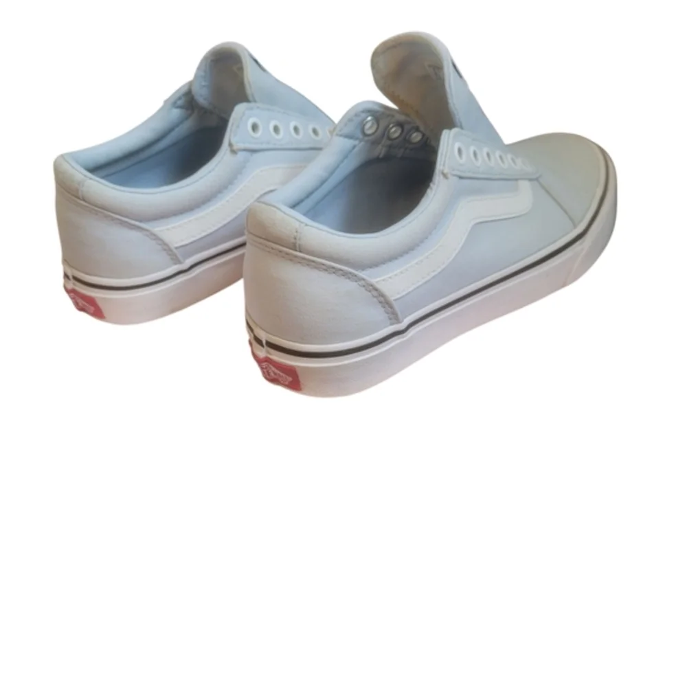 Vans Sneakers Low Top Light Baby Blue Womens Size 6.5‎ (No Laces)